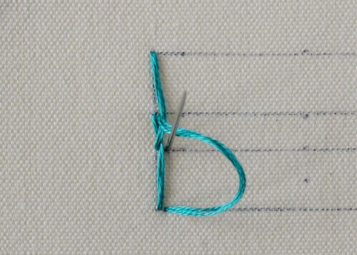 Closed Cretan stitch step5