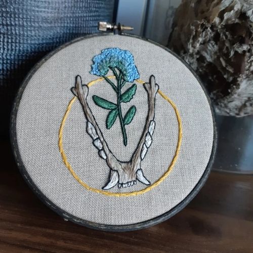 Leo Stickmuster entworfen von ArchcurateEmbroidery auf Etsy