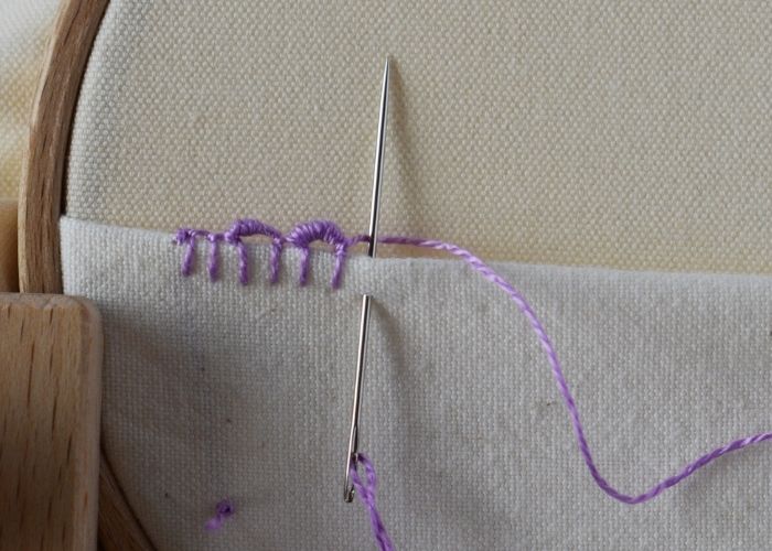 Bullion Picot Buttonhole Edging embroidery tutorial step 1 image